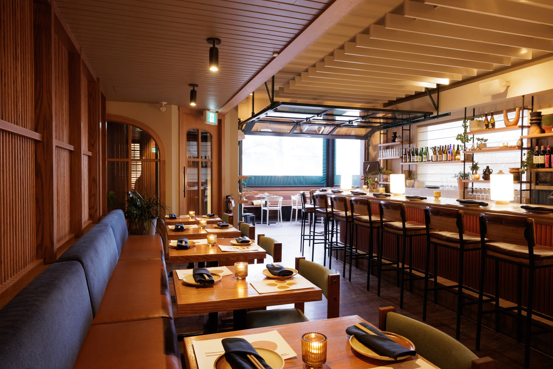 top restaurant in al karama, arabic restaurant in dubai, best restaurant in Al Karama, Dubai, business lunch in dubai, best business lunch in dubai